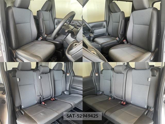 Toyota NOAH 2023-12 8413981-4