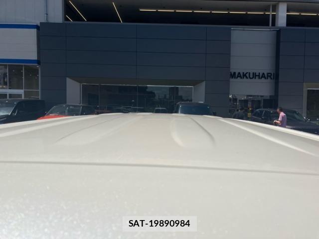 Toyota NOAH 2018-09 8413991-8
