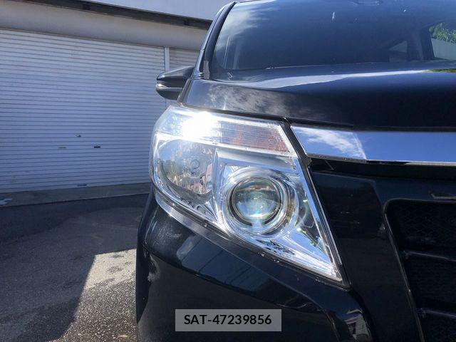 Toyota NOAH 2016-03 8414000-9