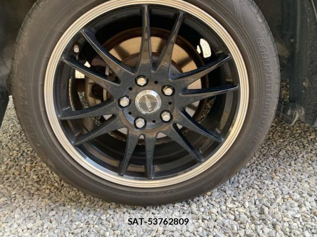 Toyota NOAH 2010-10 8414001-6