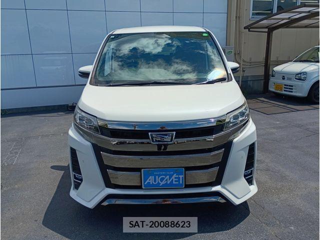 Toyota NOAH 2019-08 8413984-1