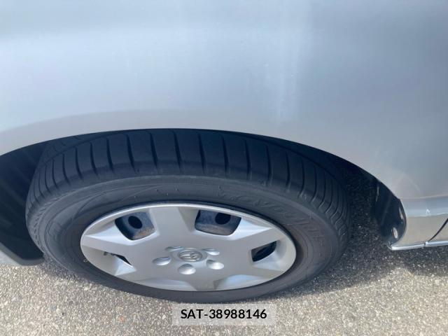 Toyota NOAH 2005-09 8414011-10