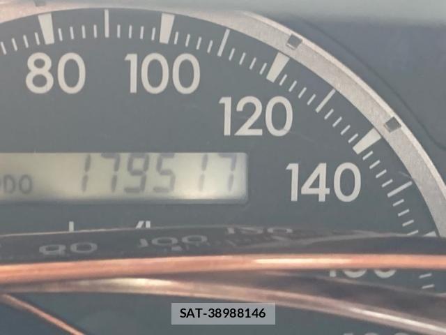 Toyota NOAH 2005-09 8414011-17