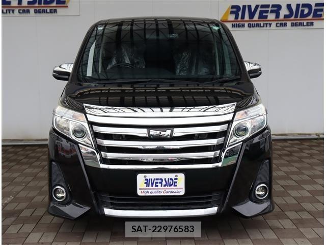 Toyota NOAH 2015-08 8413993-16