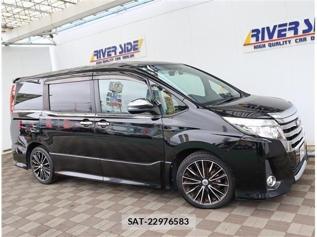 Toyota NOAH 2015-08 8413993-18