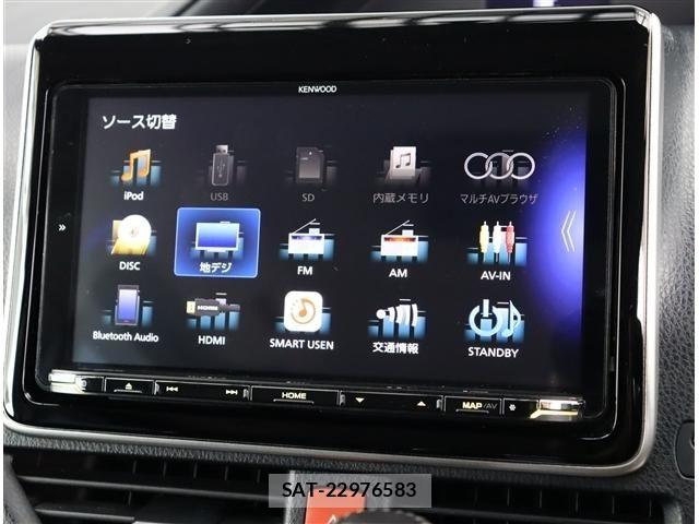 Toyota NOAH 2015-08 8413993-5