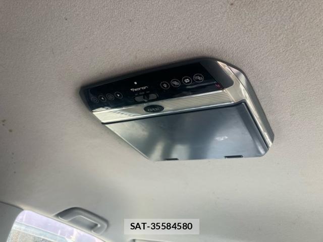 Toyota NOAH 2008-01 8438603-19