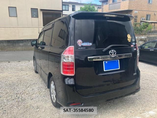 Toyota NOAH 2008-01 8438603-3
