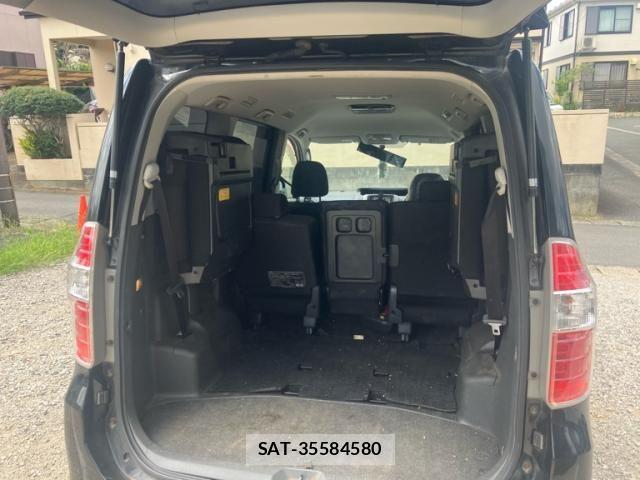 Toyota NOAH 2008-01 8438603-4