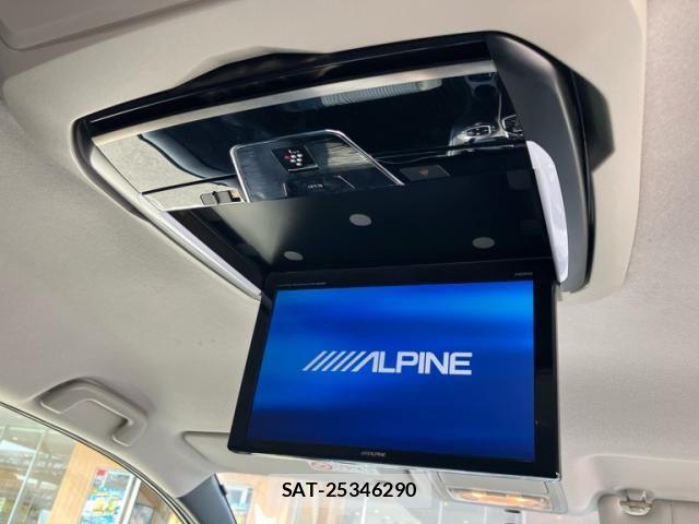 Toyota NOAH 2015-10 8438600-19