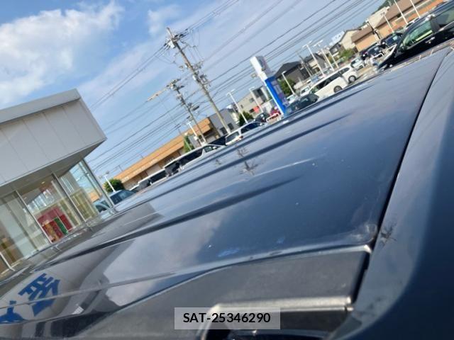 Toyota NOAH 2015-10 8438600-22