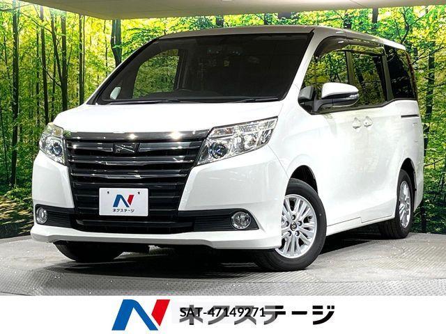 Toyota NOAH 2015-11 8438597-0