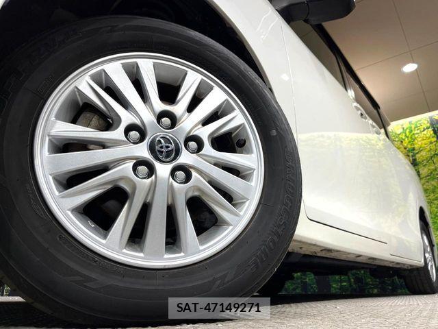 Toyota NOAH 2015-11 8438597-12