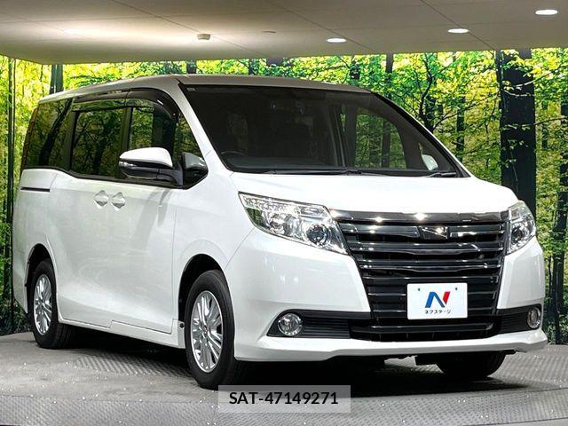 Toyota NOAH 2015-11 8438597-15