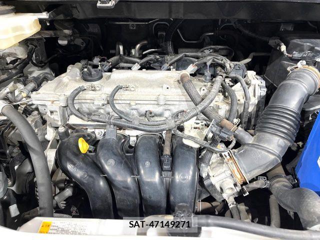 Toyota NOAH 2015-11 8438597-17