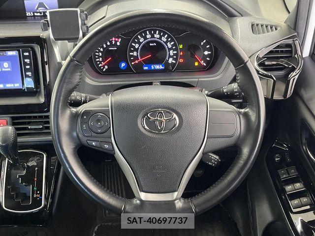 Toyota NOAH 2018-10 8438594-11