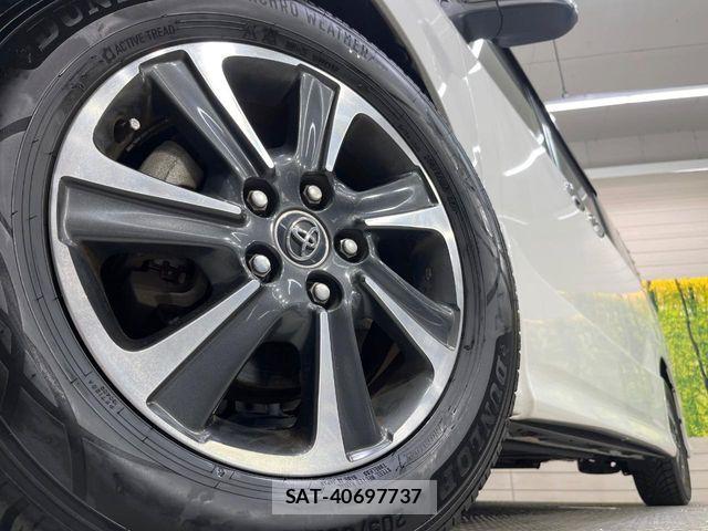 Toyota NOAH 2018-10 8438594-13