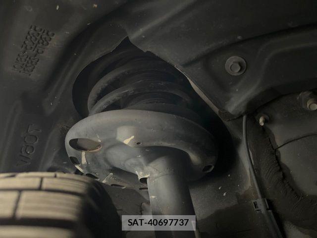Toyota NOAH 2018-10 8438594-19
