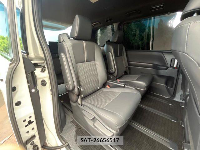 Toyota NOAH 2023-02 8438593-8