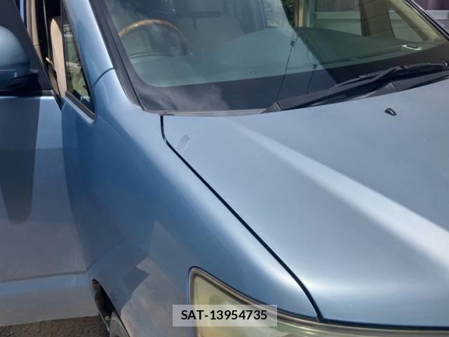 Toyota NOAH 2005-10 8458092-16