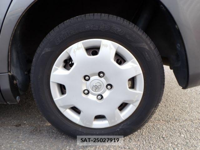 Toyota NOAH 2009-07 8458090-12