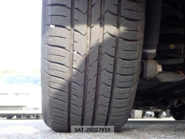 Toyota NOAH 2009-07 8458090-15