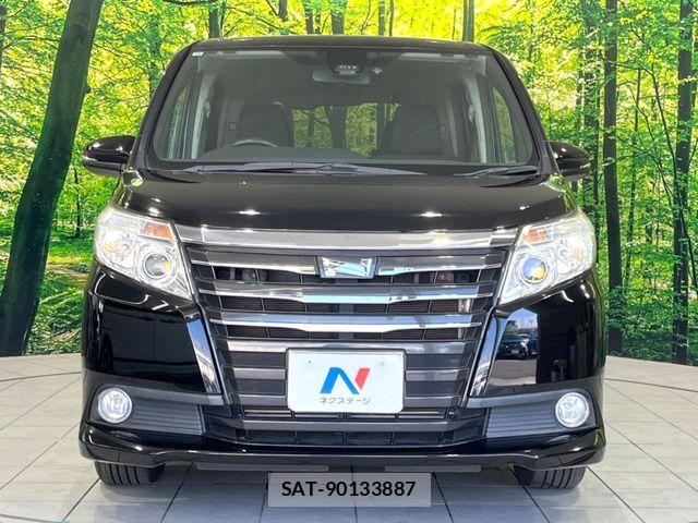 Toyota NOAH 2016-11 8458087-14