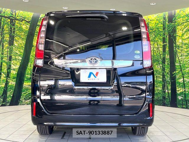 Toyota NOAH 2016-11 8458087-15