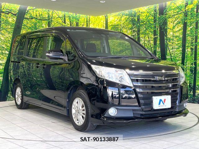Toyota NOAH 2016-11 8458087-16