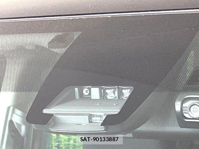 Toyota NOAH 2016-11 8458087-5