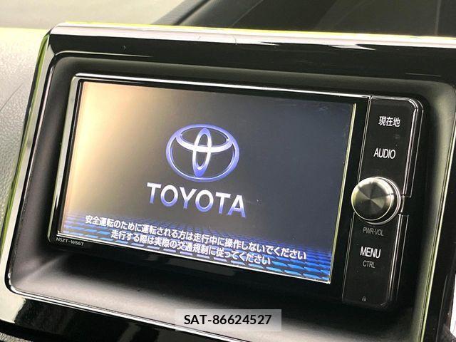 Toyota NOAH 2017-10 8458088-2