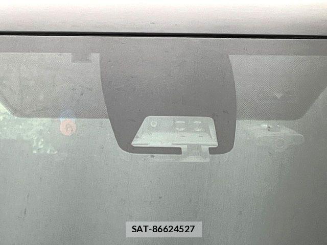 Toyota NOAH 2017-10 8458088-5