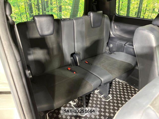 Toyota NOAH 2019-05 8458085-9