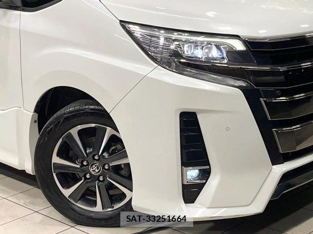 Toyota NOAH 2019-05 8458085-12