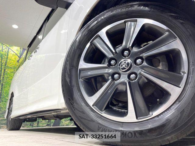 Toyota NOAH 2019-05 8458085-13