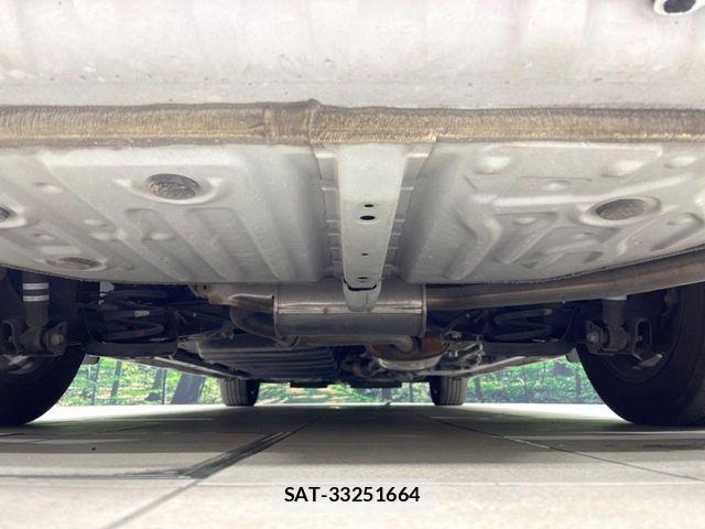 Toyota NOAH 2019-05 8458085-19
