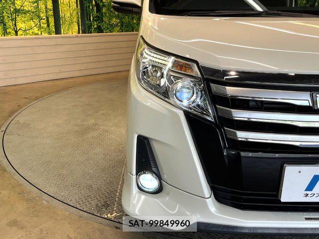 Toyota NOAH 2016-05 8458089-11