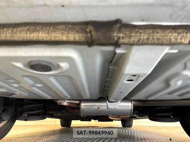 Toyota NOAH 2016-05 8458089-18