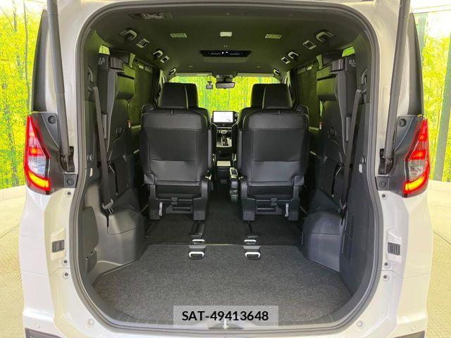Toyota NOAH 2023-04 8458082-11