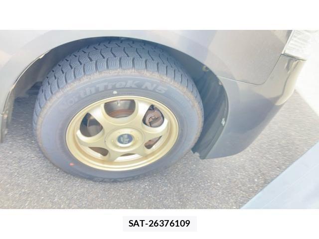 Toyota NOAH 2007-07 8485825-1