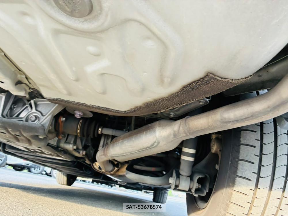 Toyota NOAH 2019-08 8418911-34