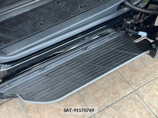 Toyota NOAH 2023-05 8485817-6