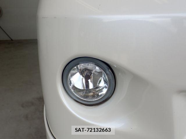 Toyota NOAH 2005-11 8485819-9