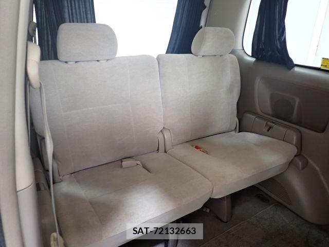 Toyota NOAH 2005-11 8485819-21