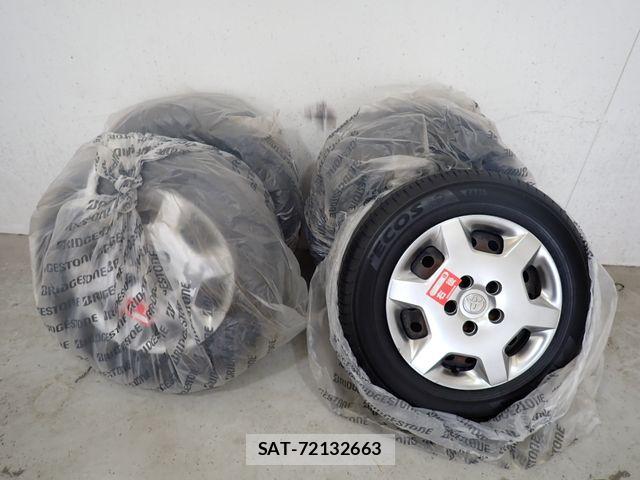 Toyota NOAH 2005-11 8485819-23