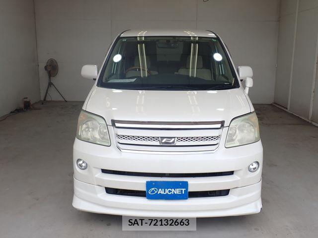 Toyota NOAH 2005-11 8485819-4