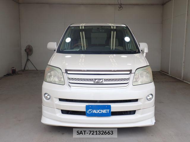 Toyota NOAH 2005-11 8485819-5