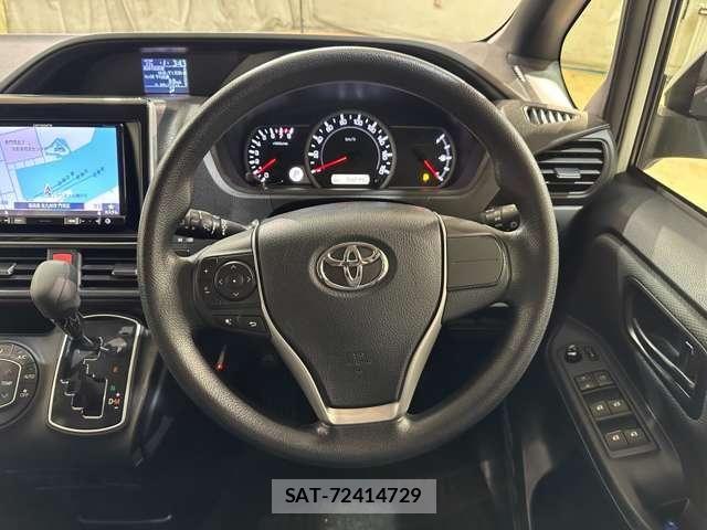 Toyota NOAH 2015-08 8485821-9