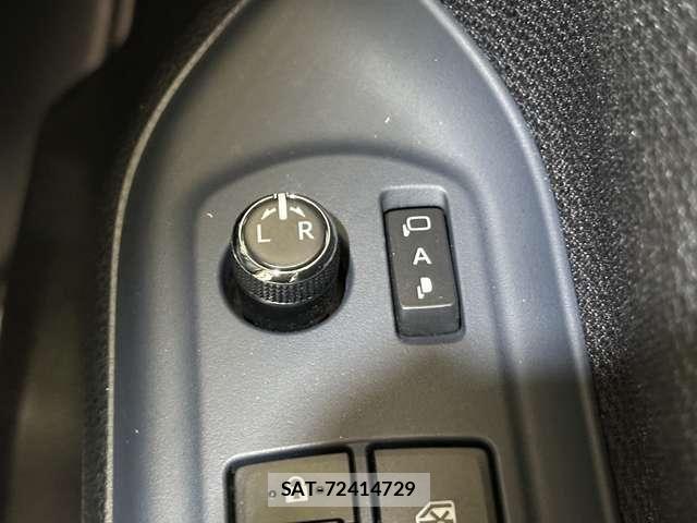 Toyota NOAH 2015-08 8485821-14