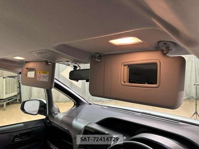 Toyota NOAH 2015-08 8485821-25